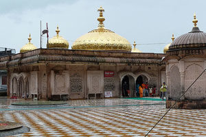 Jawalamukhi Near Hotel The Pride. Hotel in Chintpurni