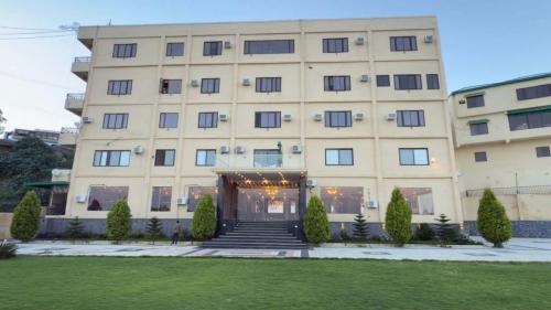 Hotel-The-Pride50