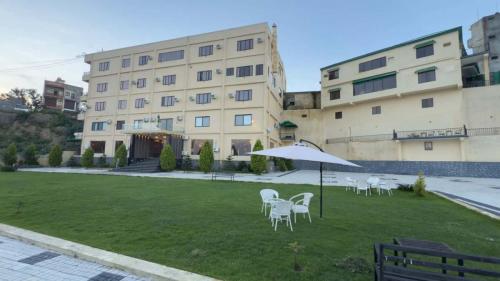 Hotel-The-Pride53